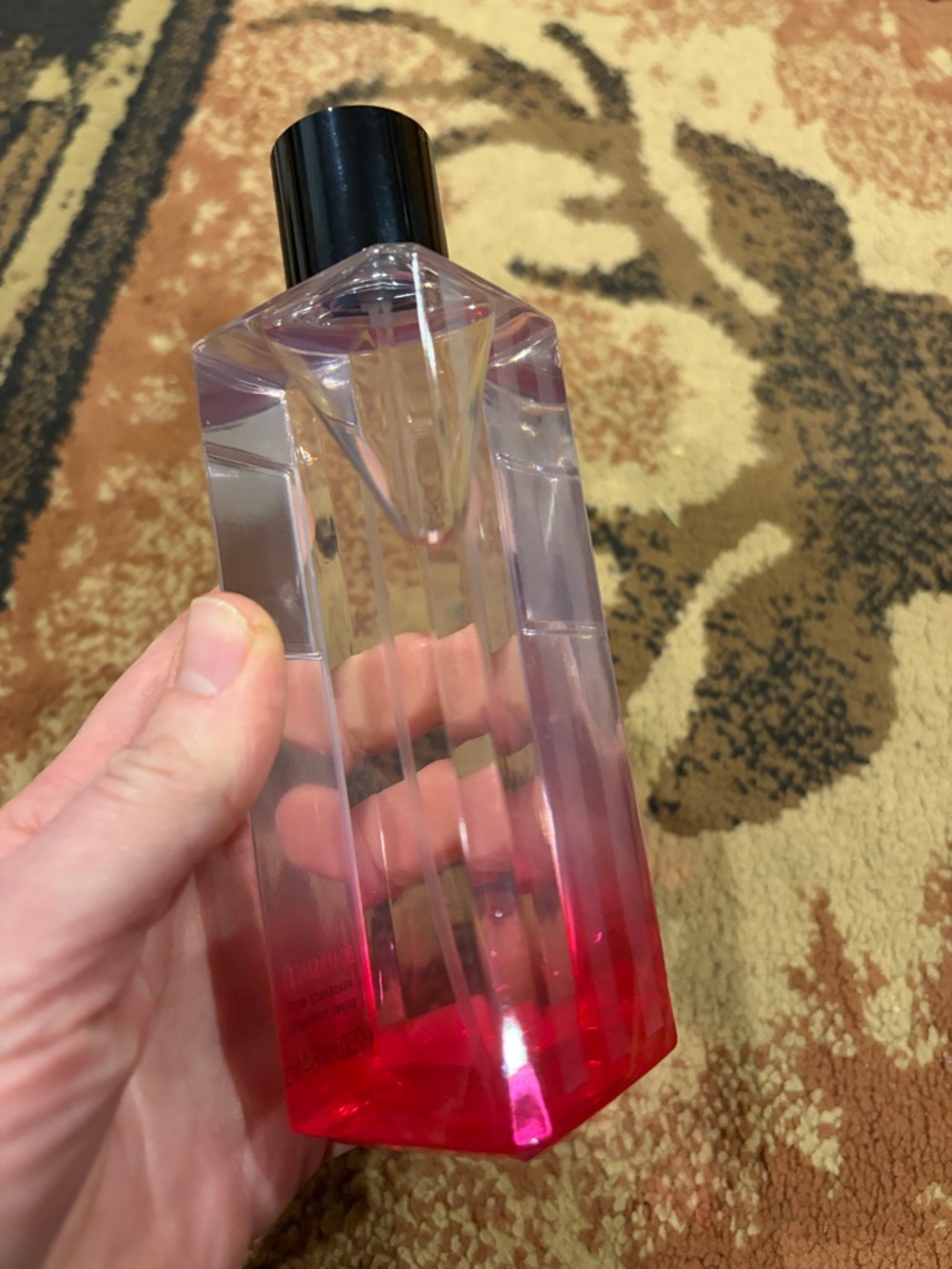 New-Victorias secret Bombshell fragrance mist - Picture 4 of 4